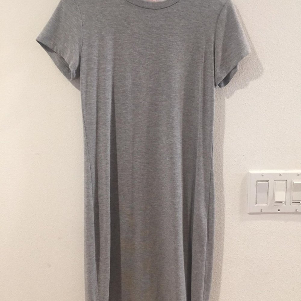 Never worn H by bordeaux grey t-shirt dress